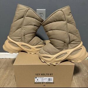 Adidas YZY NSLTD BT Beige Boots